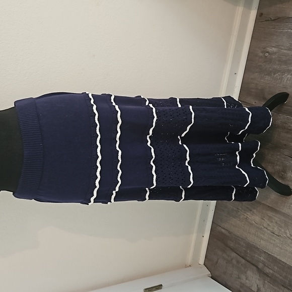 Modcloth Crochet Skirt - Picture 6 of 13